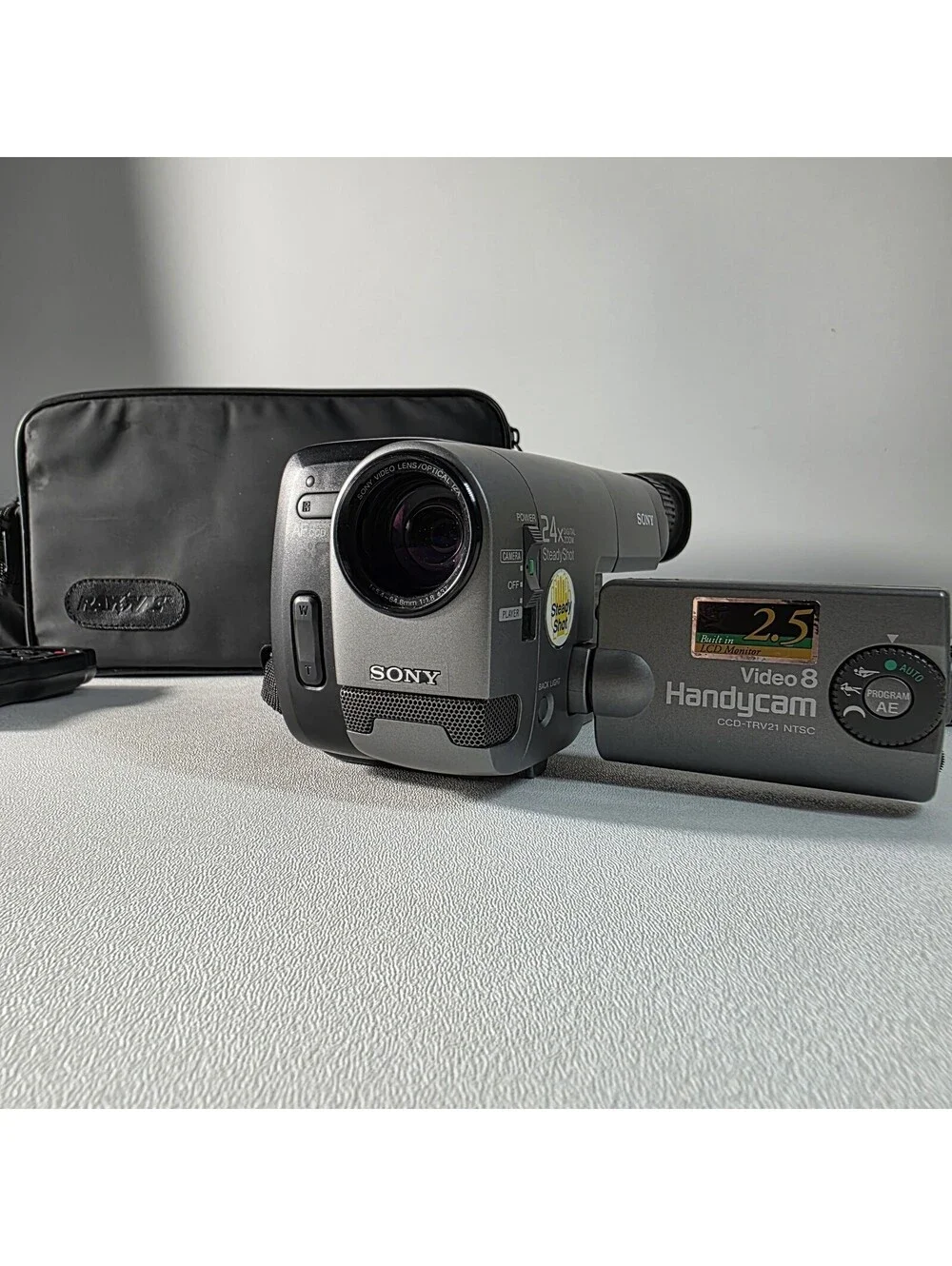 Sony Handycam CCD-TRV21 Video8 8mm Video Camcorder VCR Tape Transfer TESTED READ